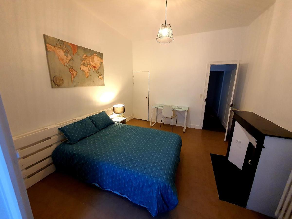 Grand T3 Avec Terrasse Centre Ville Bellac Dış mekan fotoğraf